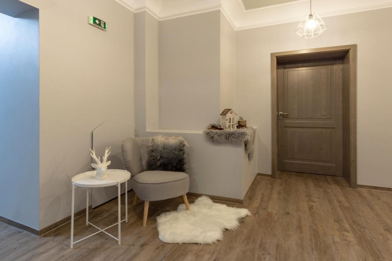 Hotel Pod Kaplickou Mala Moravka Ngoại thất bức ảnh
